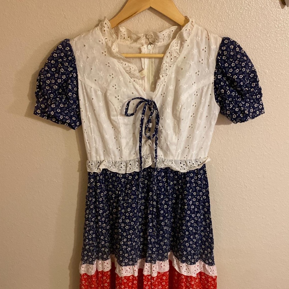 SOLD 🚫 Vintage Peasant Maxi Dress 🍄🌾👒❤️‍🩹